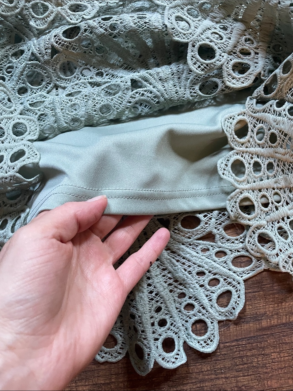 Sea foam lace top - Picture 3 of 8